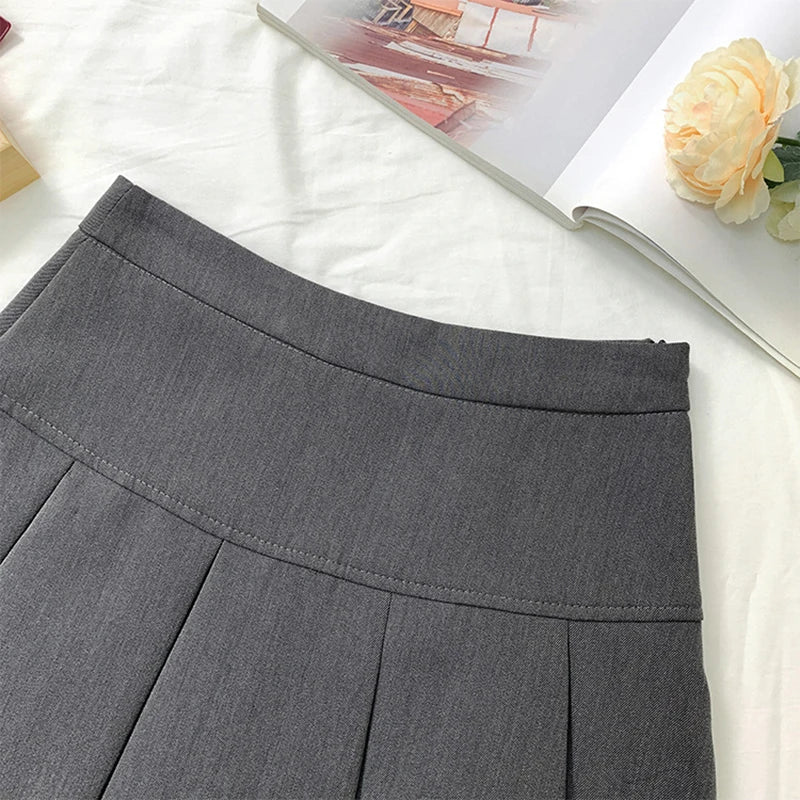 2024 Summer New Women Slim Solid Color Pleated Short Skirt College