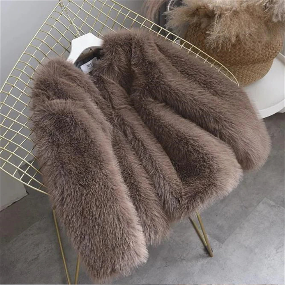 Shaggy Faux Jacket Women Elegant Thick Tops Artificial Warm Shaggy Overcoat Luxury Collarless Coat Short Fur Outwear Winter