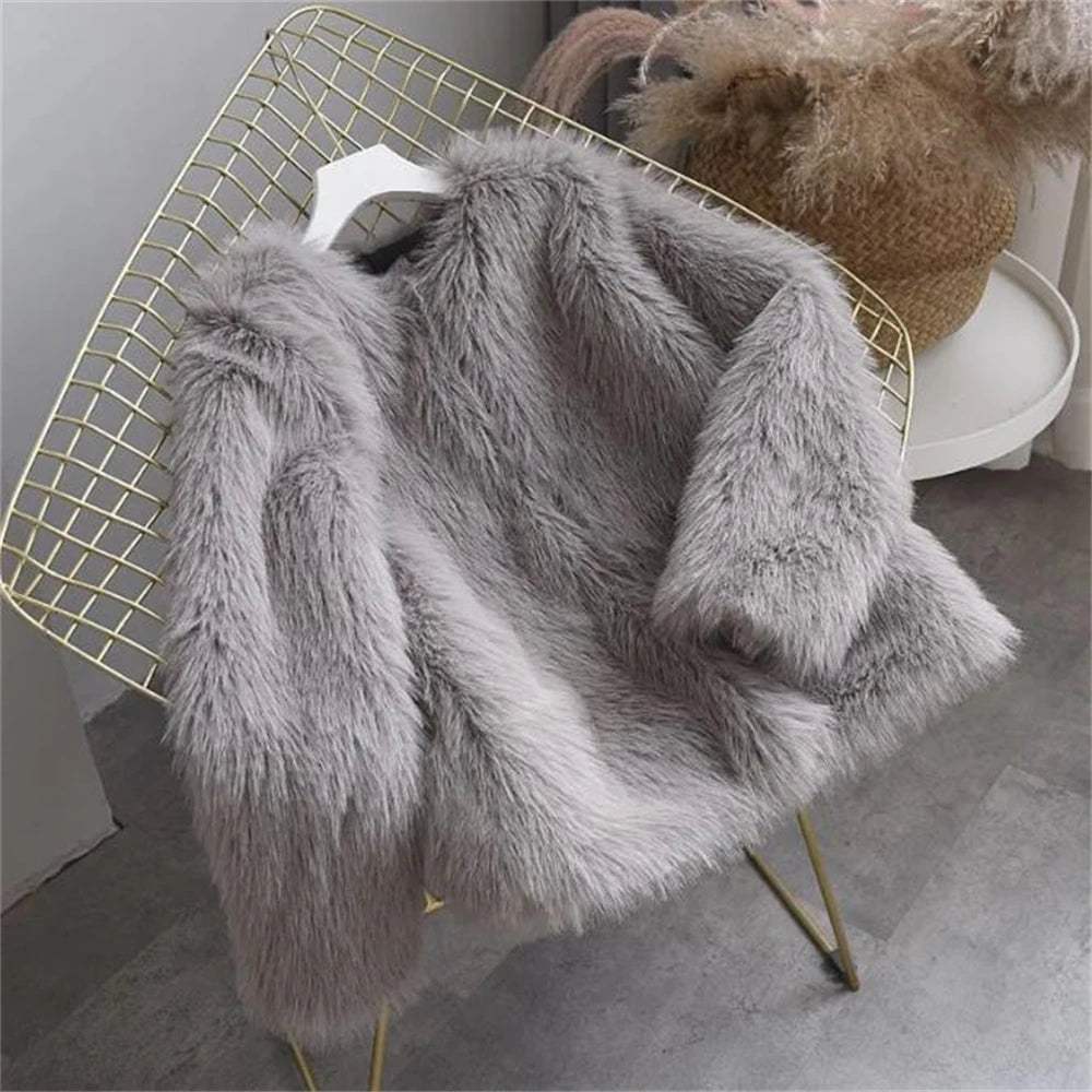 Shaggy Faux Jacket Women Elegant Thick Tops Artificial Warm Shaggy Overcoat Luxury Collarless Coat Short Fur Outwear Winter