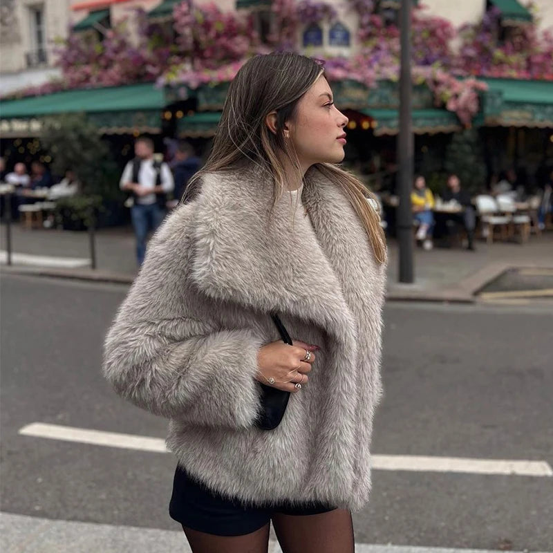 2024 Winter New Fashion Gradient Fluffy Fur Coat Women High Street